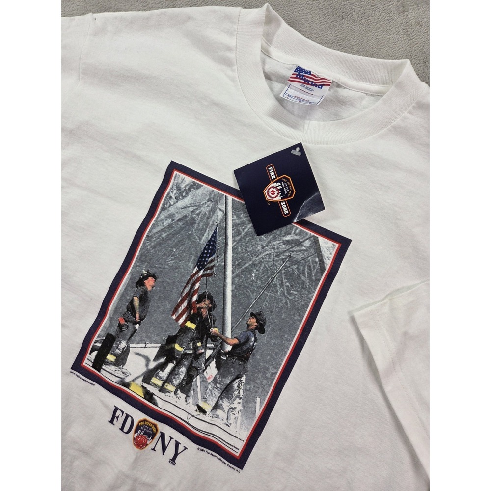 Vintage FDNY T Shirt‎ Mens Large USA 9/11 Firefighter Memorial